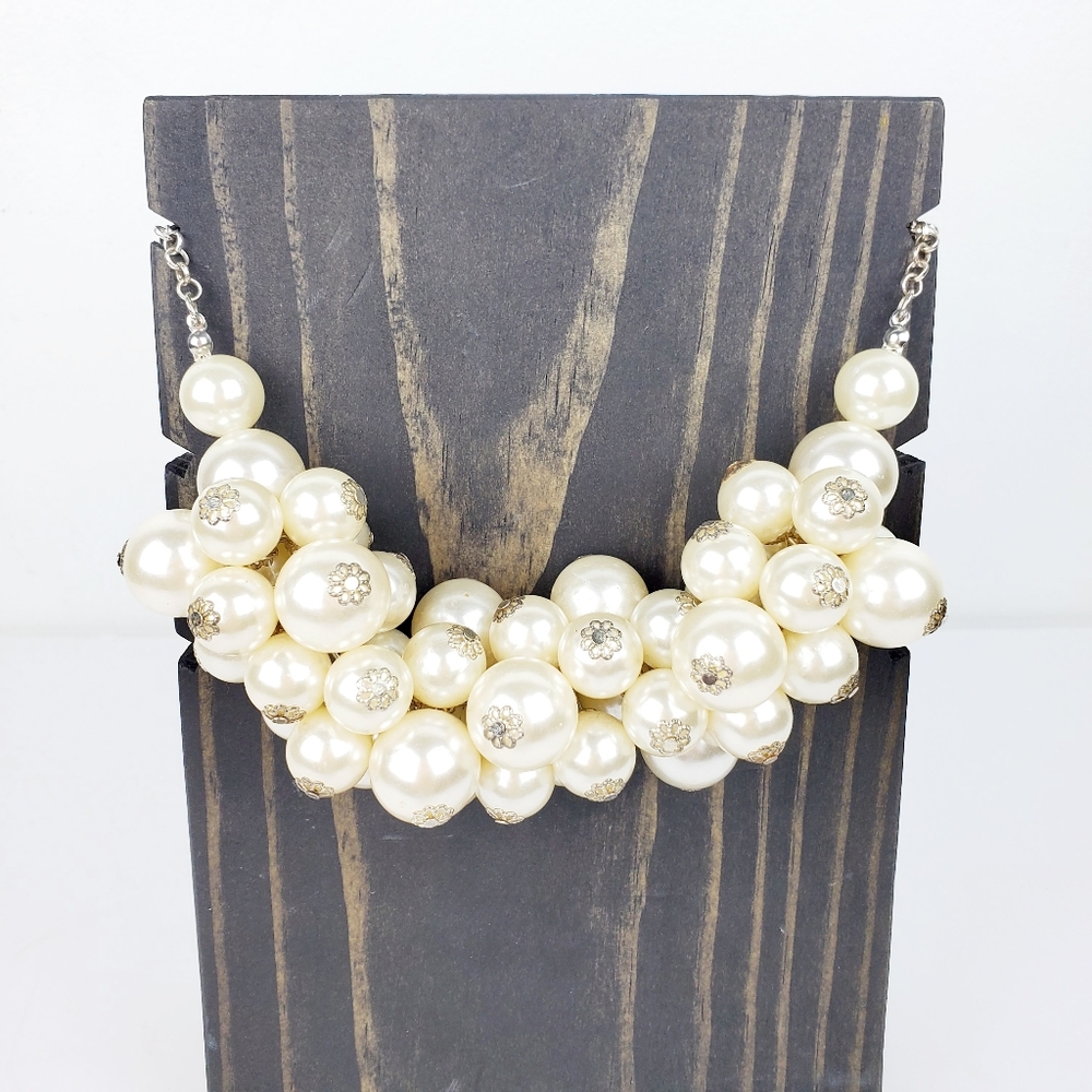 Jane Stone Clustered Pearl Choker